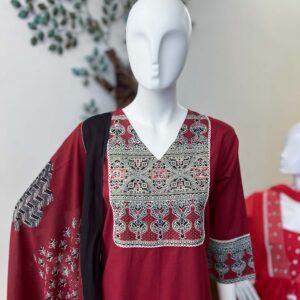 SB0226-05 - Maroon Straight Cut Set
