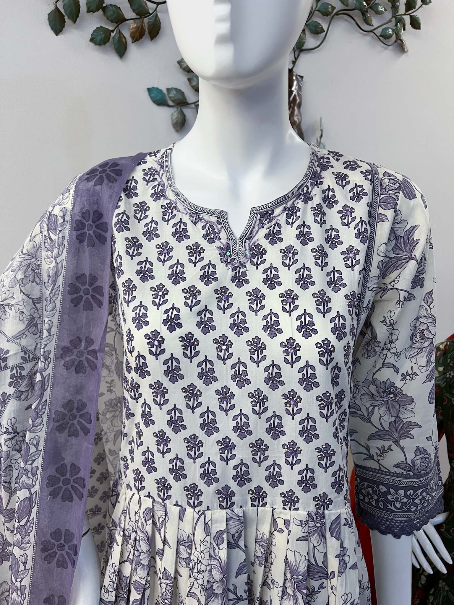 SB0425-06 Off White with Lilac Cotton Set - Image 3