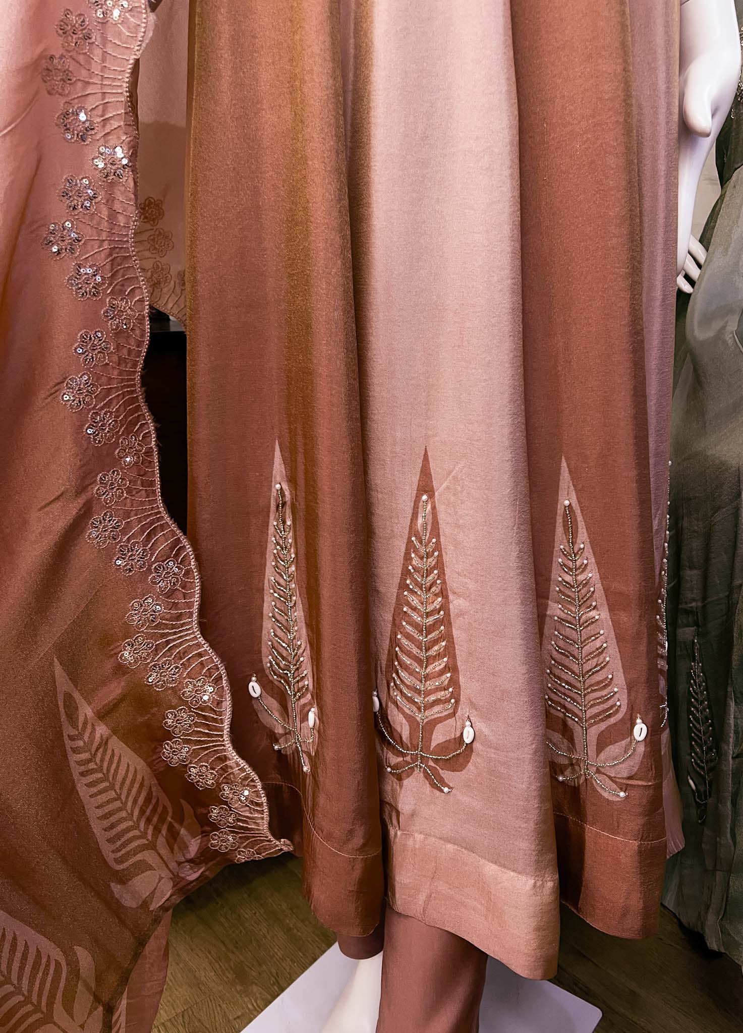 SB0726-09 Dusty Rose Flared Tissue Shimmer Anarkali Set - Image 5