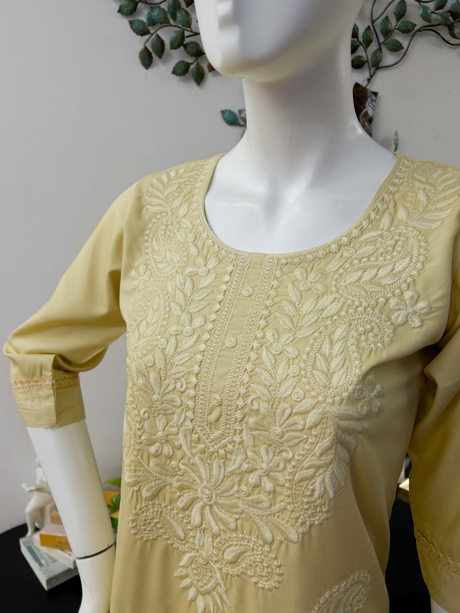 DSB0826-05-01 Pastel Yellow Kurta & Pants - Image 2