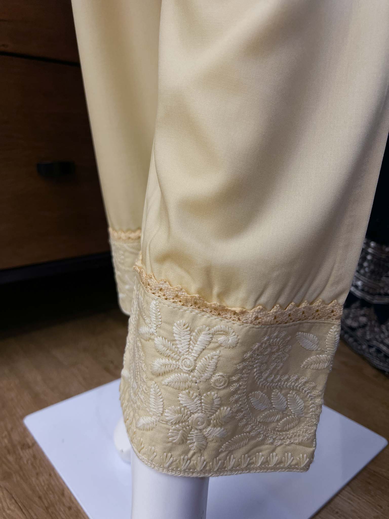 DSB0826-05-01 Pastel Yellow Kurta & Pants - Image 5