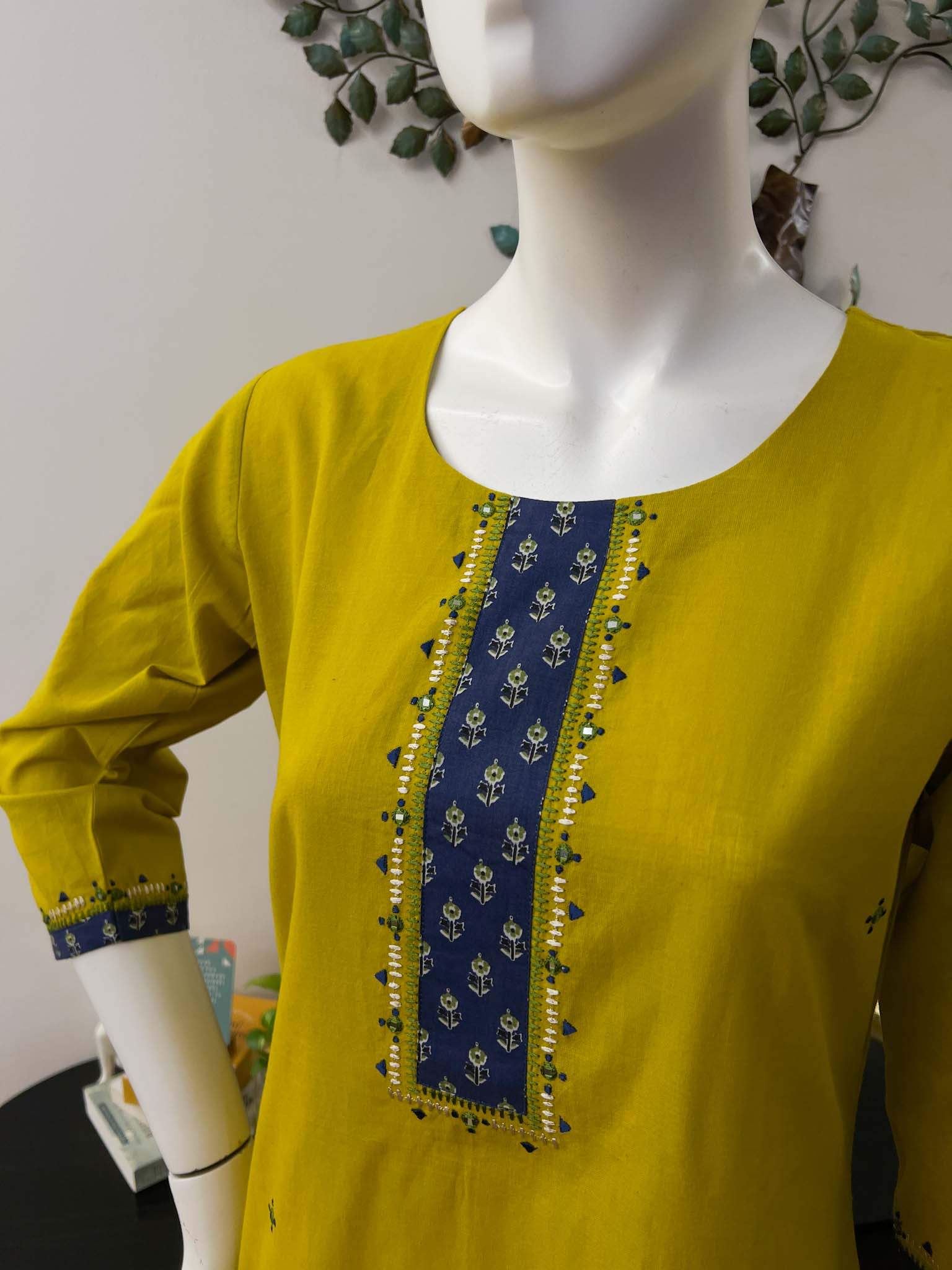 DSB0826-08 Mustard Shade Kurta & Pants - Image 2