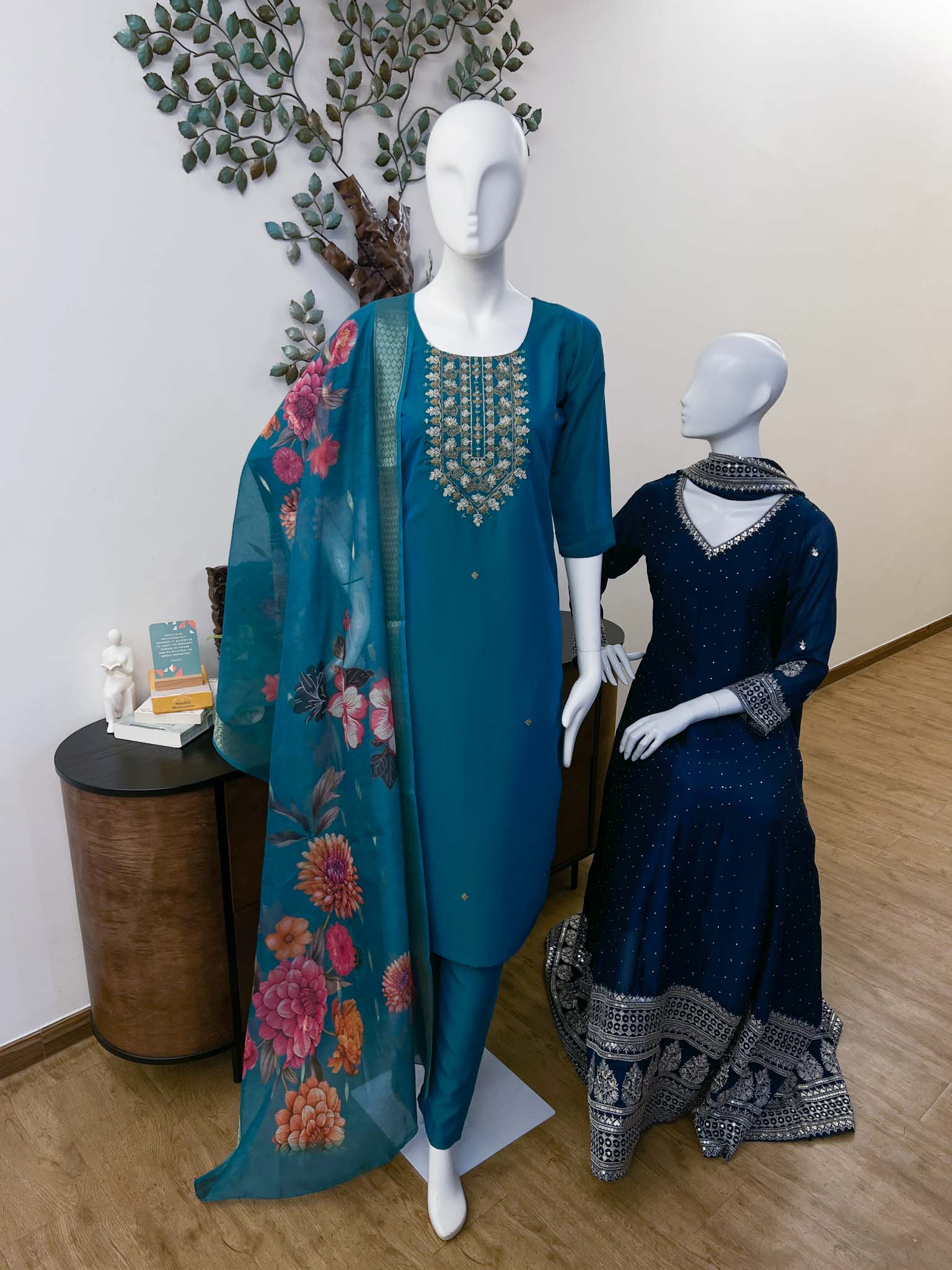 DSB0826-20 Peacock Blue Soft Silk Set - Image 4