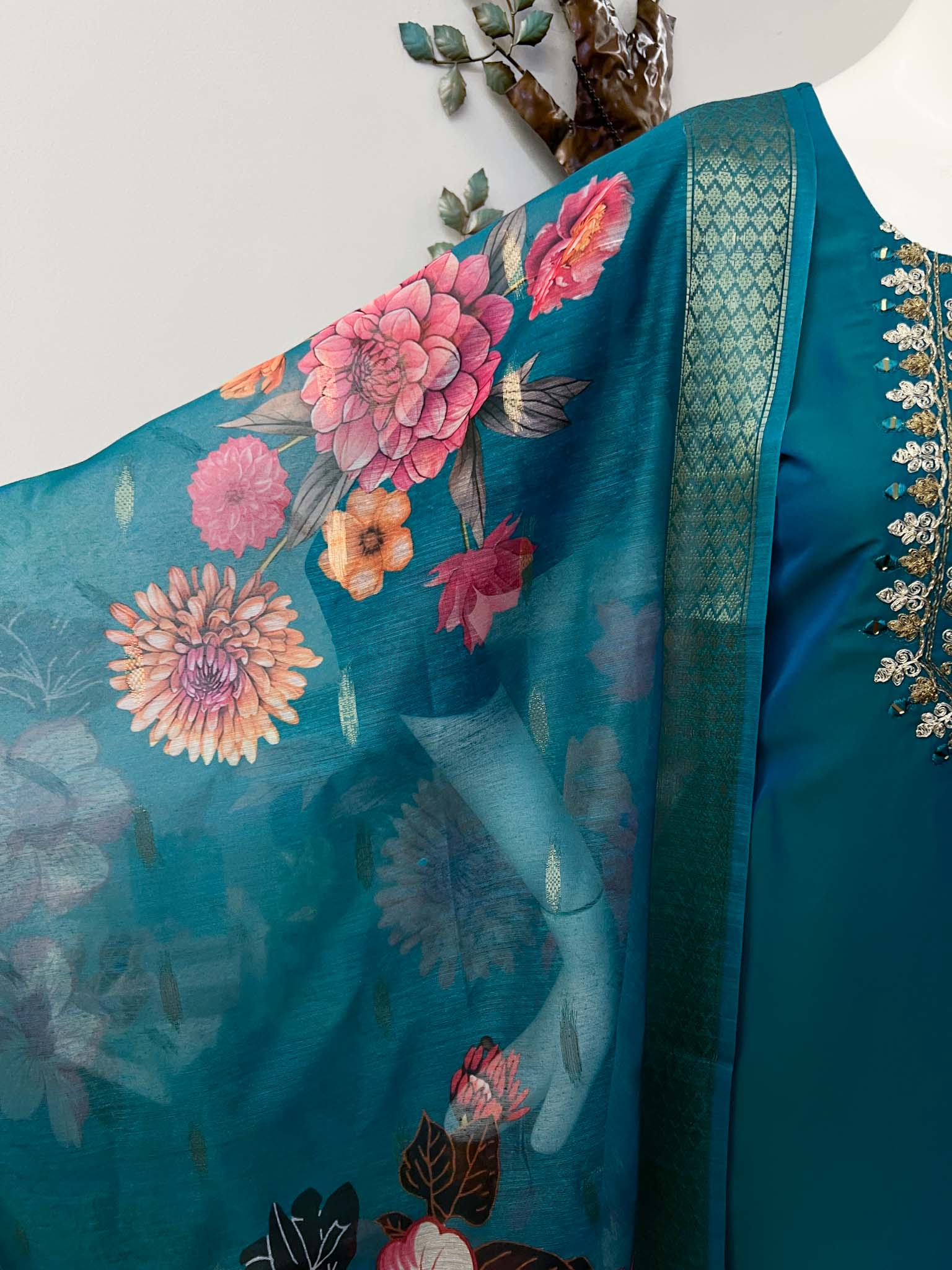 DSB0826-20 Peacock Blue Soft Silk Set - Image 3
